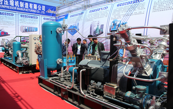 聯(lián)合一直在努力-2014國(guó)際天然氣汽車、加氣站設(shè)備展會(huì)