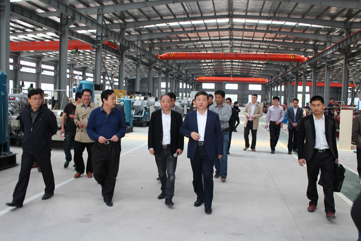 懷遠縣領(lǐng)導視察蚌埠市聯(lián)合壓縮機制造有限公司